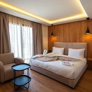 3* Hotel Unico Maarif