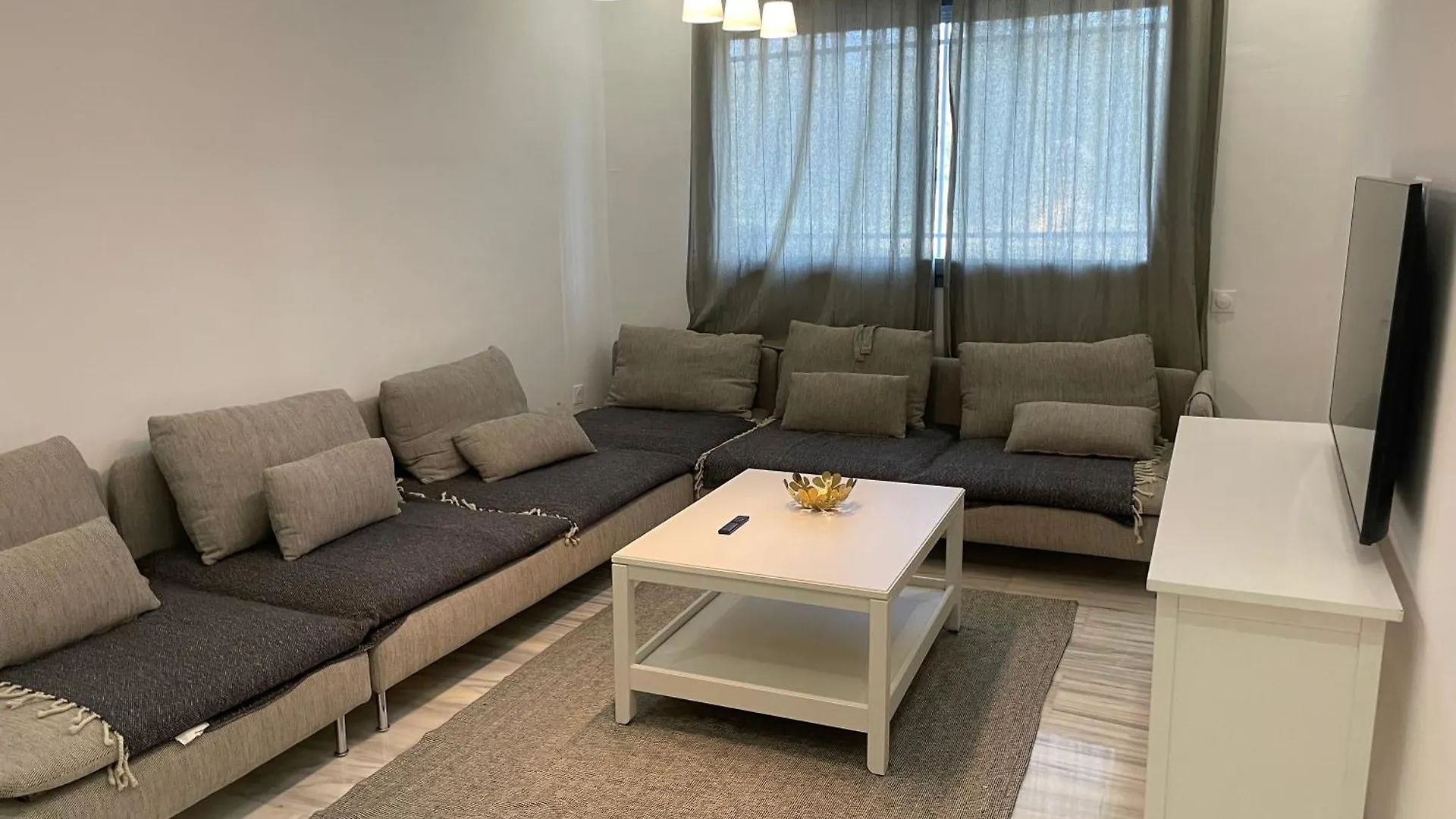 Glourios Apartment Casablanca